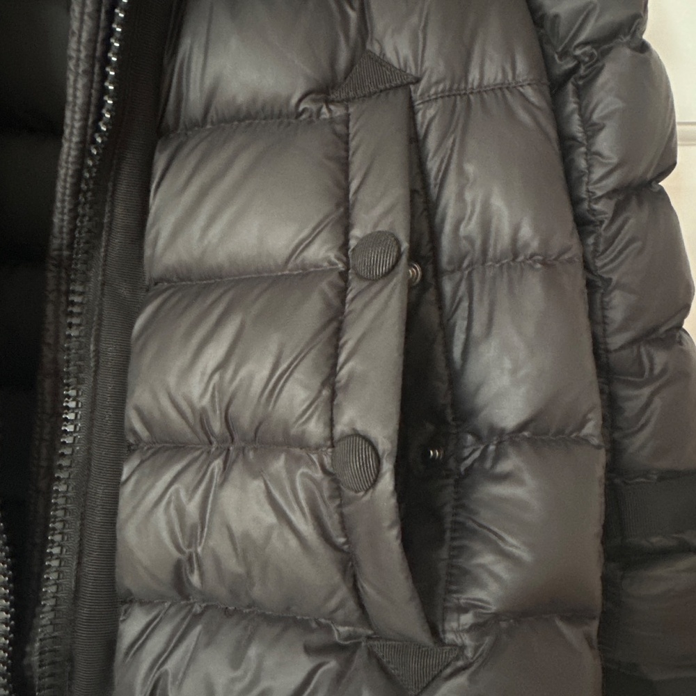 Moncler - Picture 7 of 10